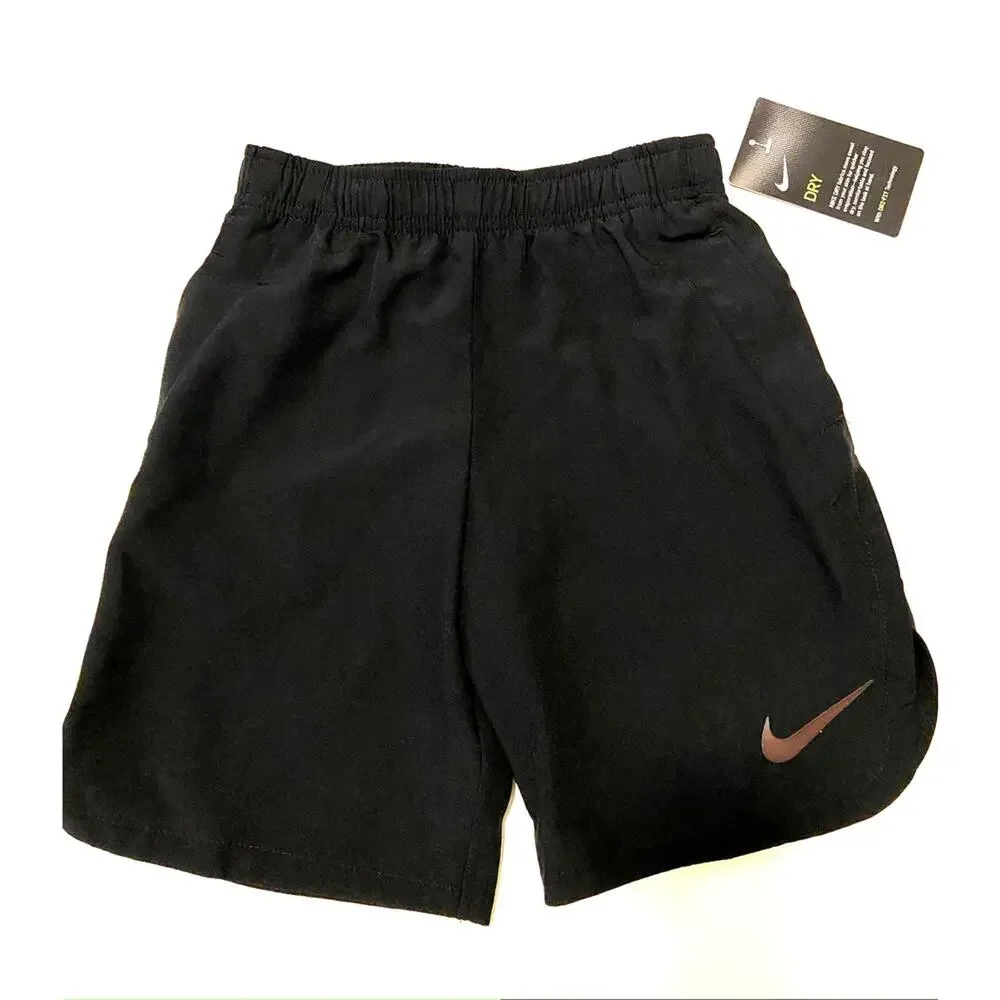 Nike Tee and Shorts Bundle  Black‎ Boys 7 NWT - Picture 3 of 8
